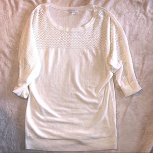 New York & Company Sweater Size M